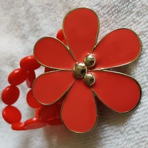 Free w/purchase - Retro Flower Bracelet